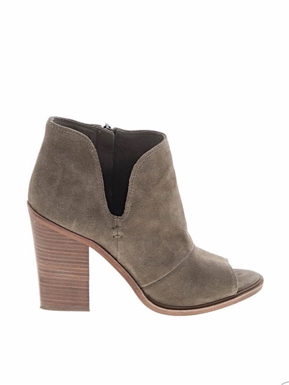 Vince Camuto Women’s Suede Peep-Toe Ankle Boot in Taupe size 8.5
